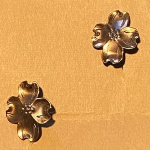 Vintage Stuart Nye Cooper & Sterling Floral Clip-on Earrings - Screwbacks